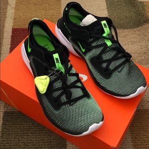 Nike Flex sneakers brand new